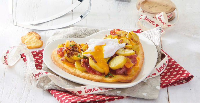 Tartelette de Ratte du Touquet aux échalotes et mimolette